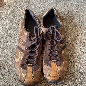 Vintage Coach Kate sneakers shoes size 9.5 brown gold c print